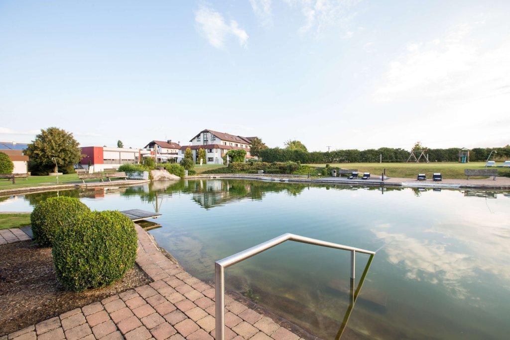 Aramis Tagungs- Und Sporthotel Gaufelden Exterior photo