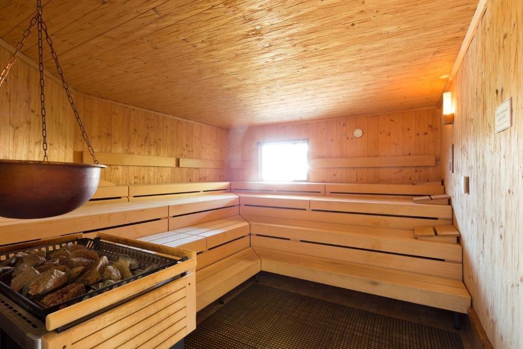 Aramis Tagungs- Und Sporthotel Gaufelden Exterior photo