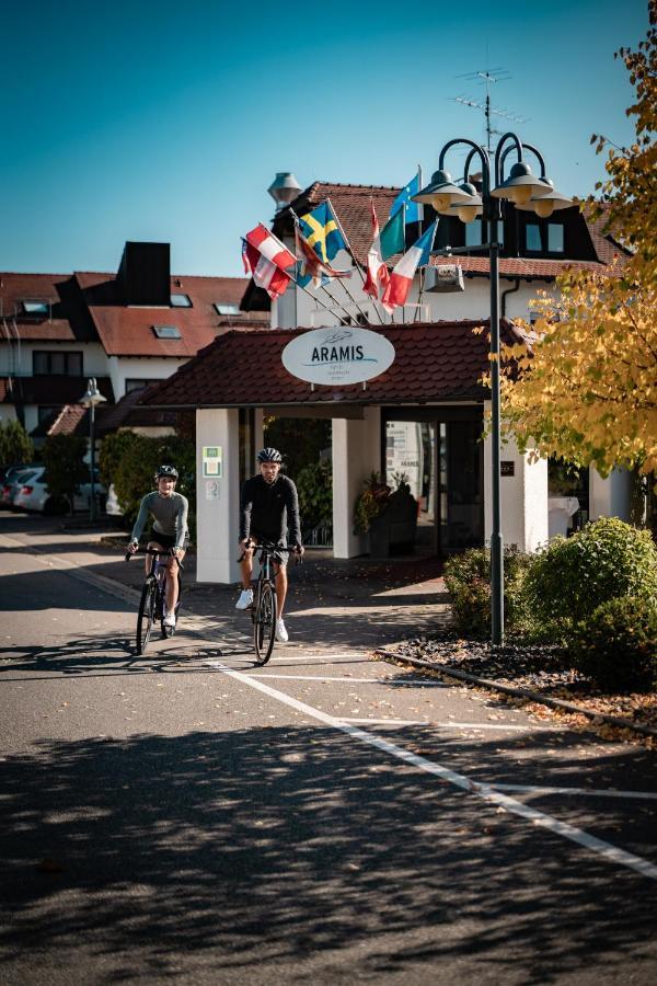 Aramis Tagungs- Und Sporthotel Gaufelden Exterior photo