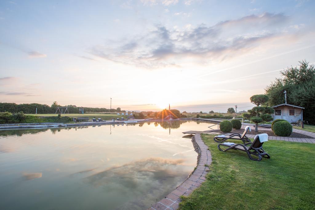 Aramis Tagungs- Und Sporthotel Gaufelden Exterior photo