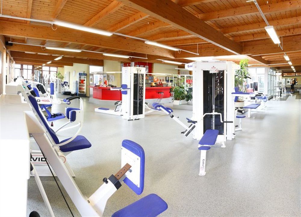 Aramis Tagungs- Und Sporthotel Gaufelden Exterior photo